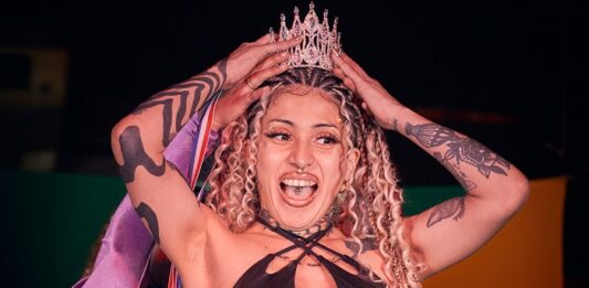 Bruja Queen se convirtió en la nueva DHQ Chile 2025
