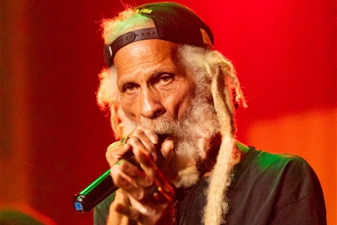 Cedric Myton habló desde el hospital en el que quedó internado.