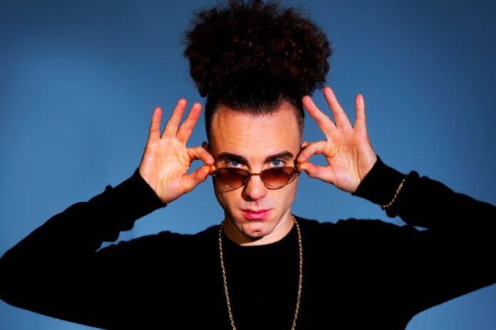 Blaiz Fayah vuelve a Chile en marzo.