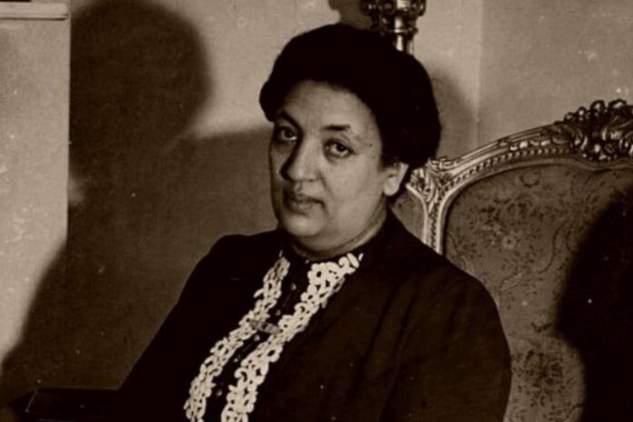 El natalicio de la Empress Menen es el 3 de abril