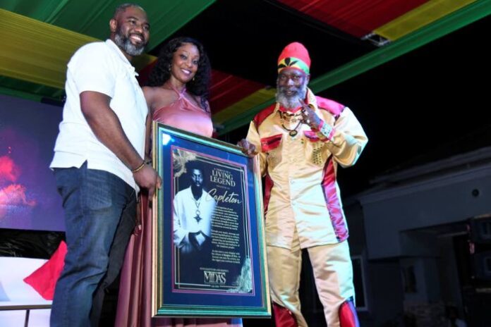 Capleton agradeció este premio