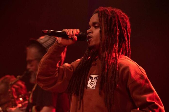 Azizzi Romeo lanza su álbum debut